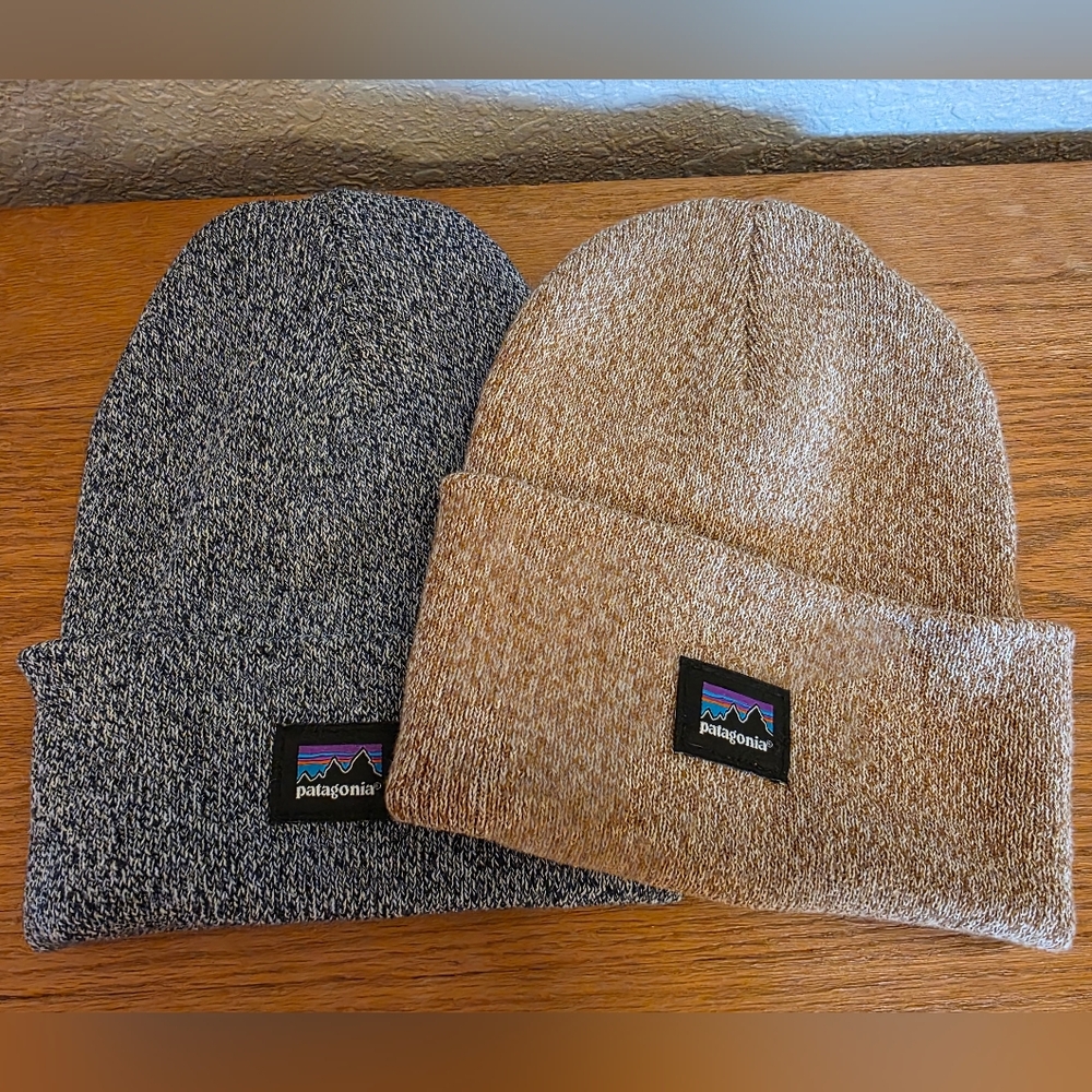Patagonia Everday Beanie Set Of 2 - Blue and Brown